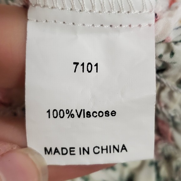 Pretty Garden Womens Smocked Floral Cottagecore Midi Dress Size M Whimsical - Picture 5 of 10